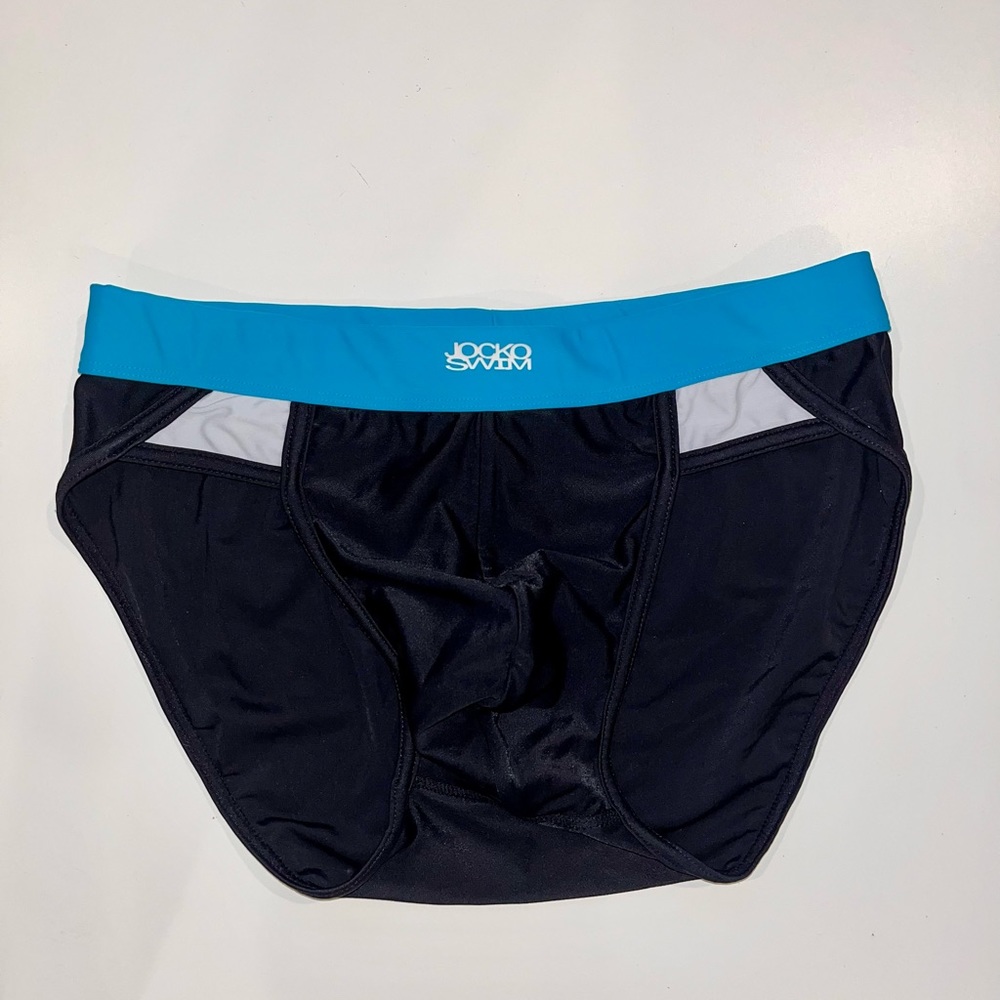 Jocko Swim Brief